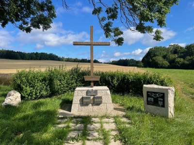 La croix des Peuples  Frmerville-sous-les-Ctes, dite aussi croix d'Hockenheim